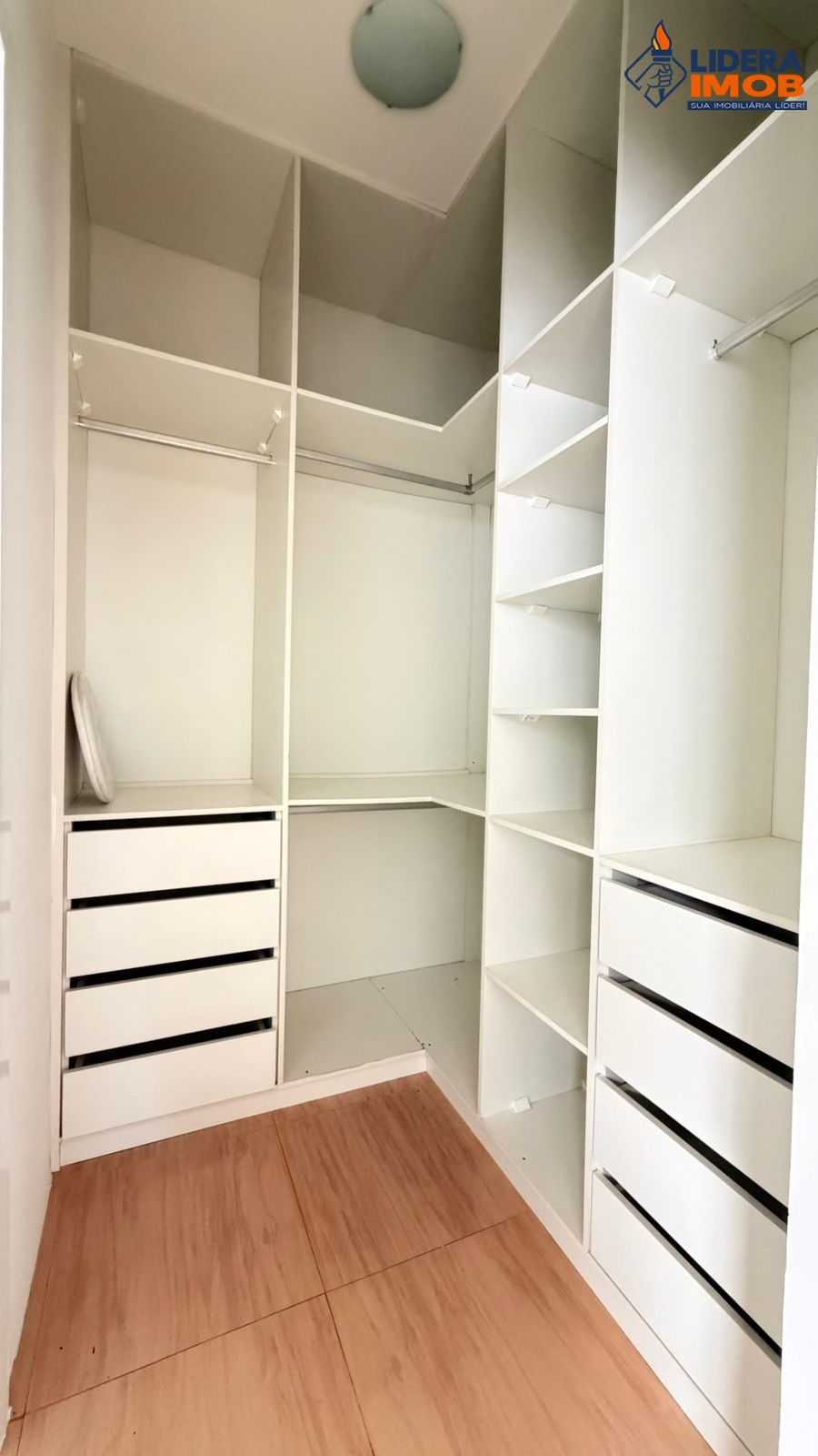 Casa, 3 quartos, 200 m² - Foto 8