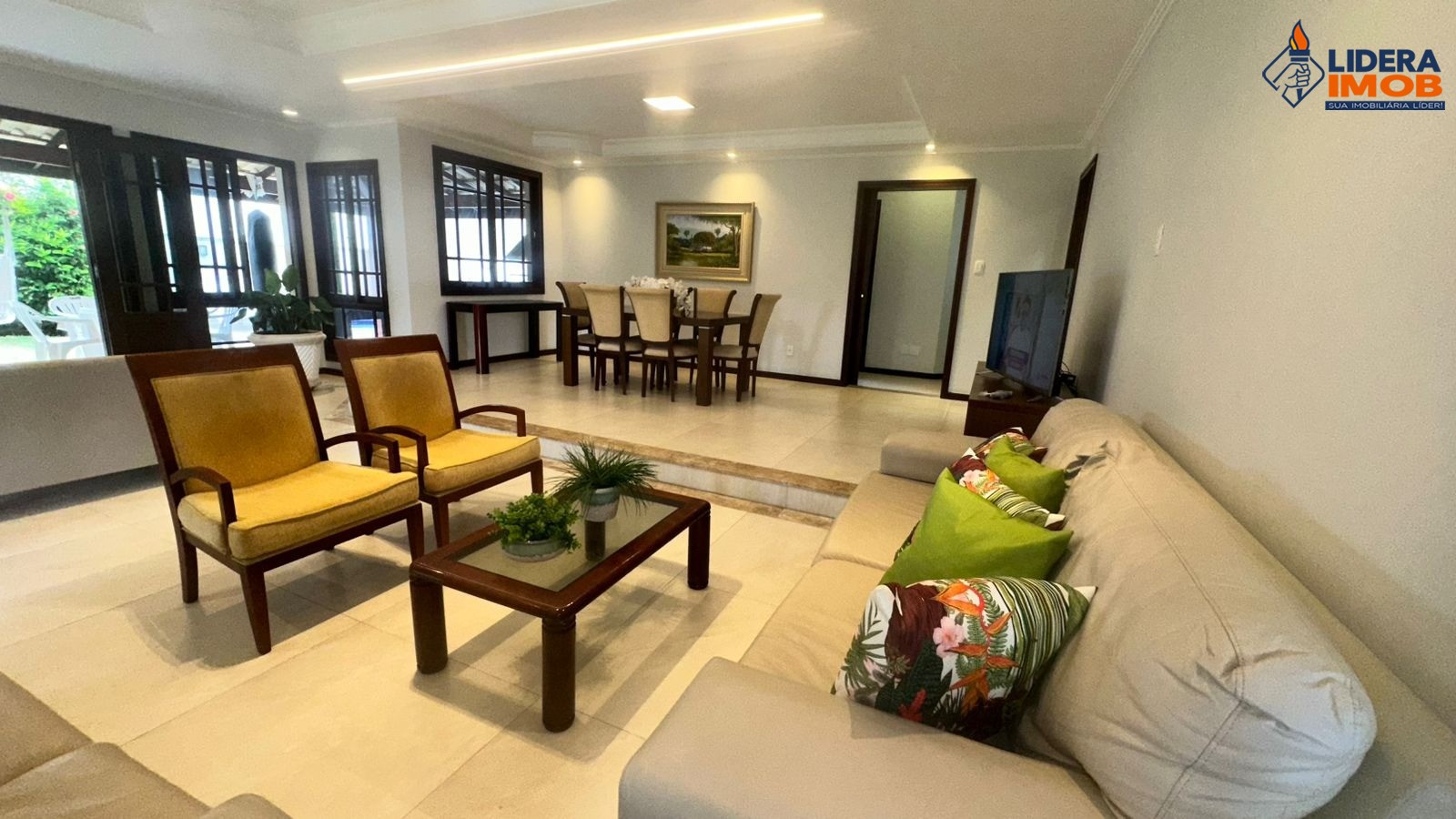 Casa, 5 quartos, 200 m² - Foto 16
