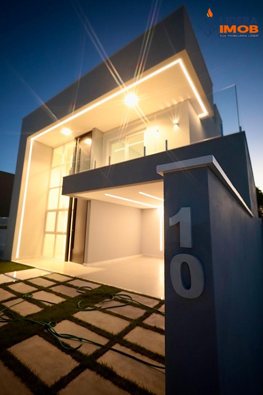 Casa, 4 quartos, 165 m² - Foto 1