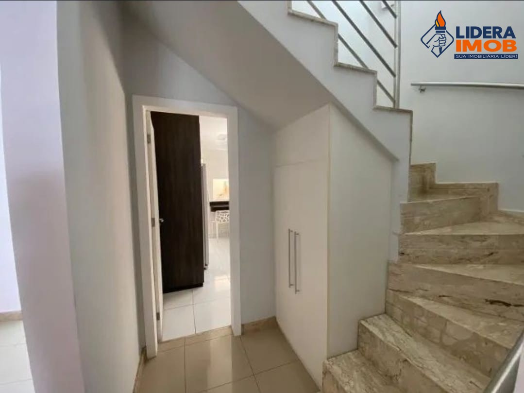 Casa, 4 quartos, 270 m² - Foto 11