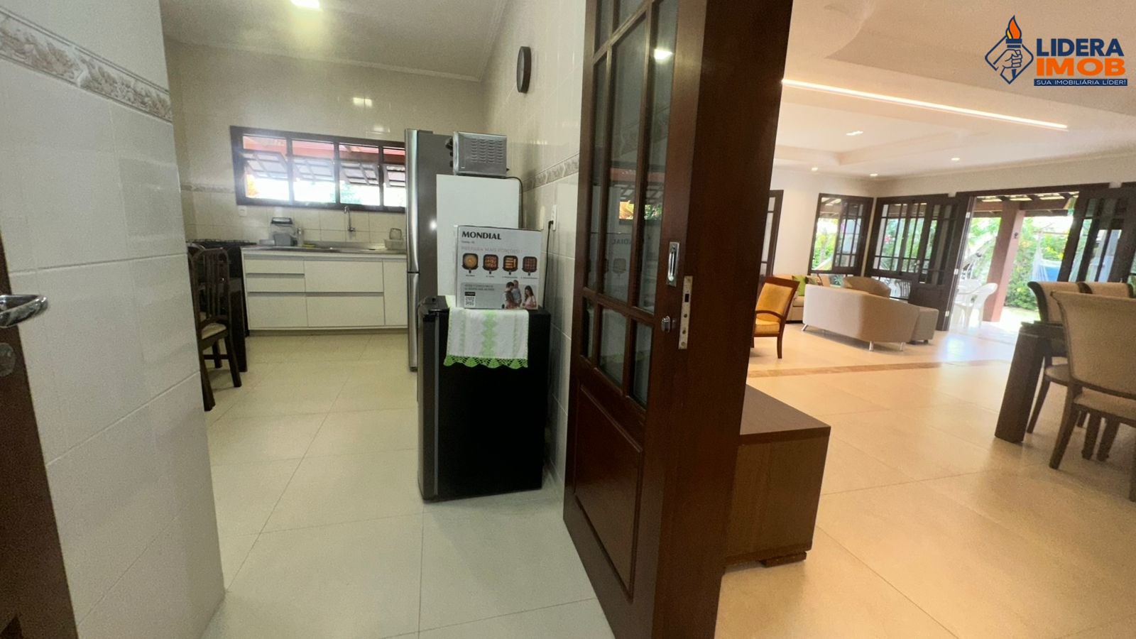 Casa, 5 quartos, 200 m² - Foto 2