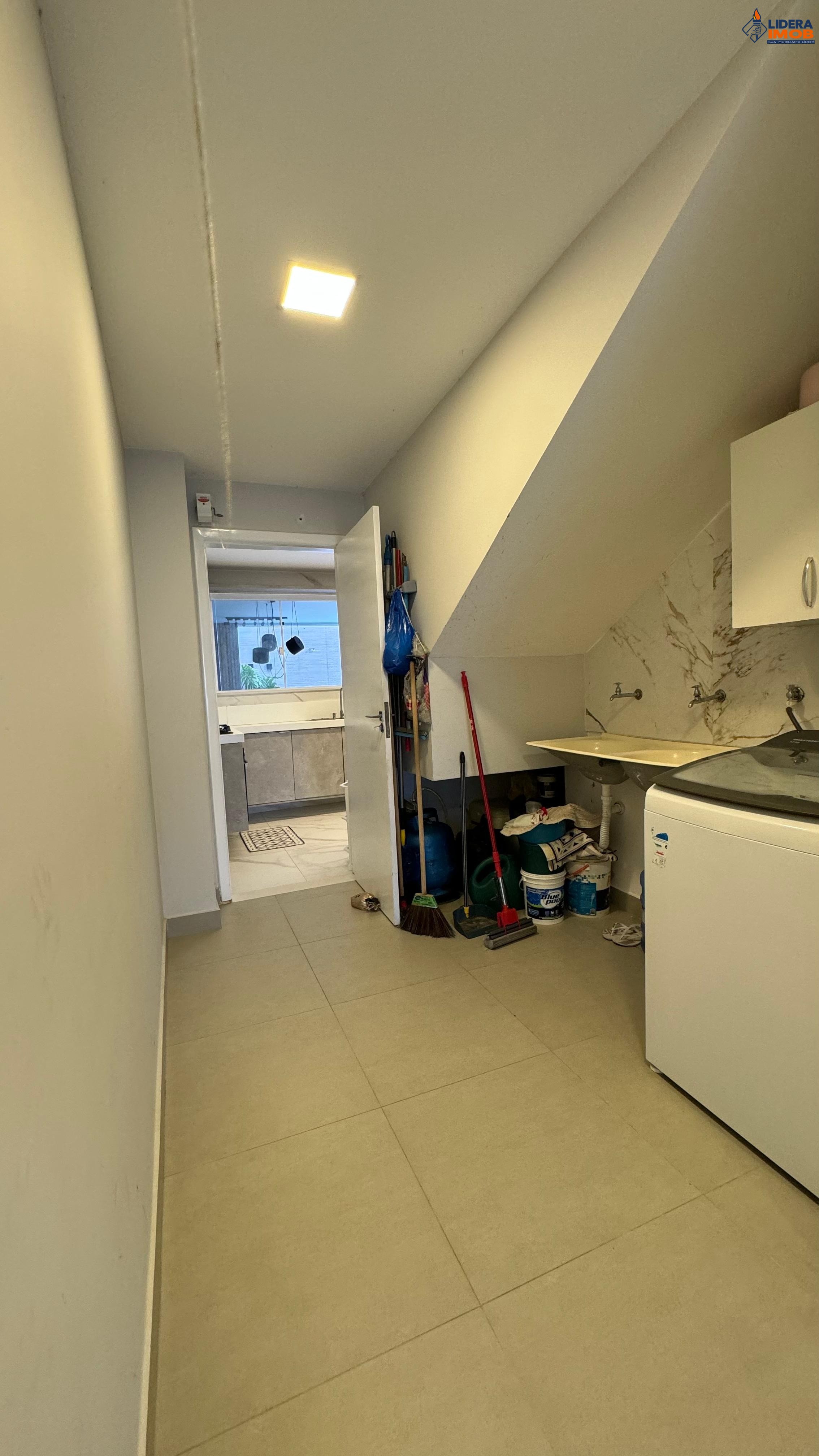 Casa, 3 quartos, 250 m² - Foto 9