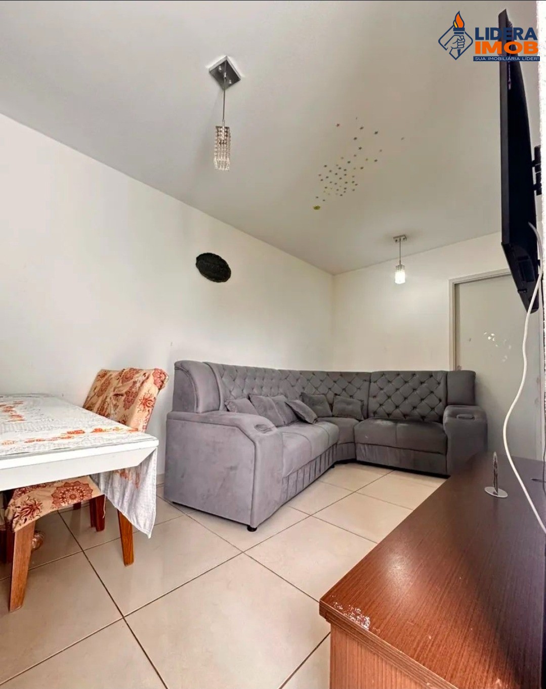 Casa, 3 quartos, 200 m² - Foto 1
