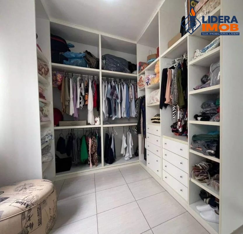 Casa, 3 quartos, 238 m² - Foto 17