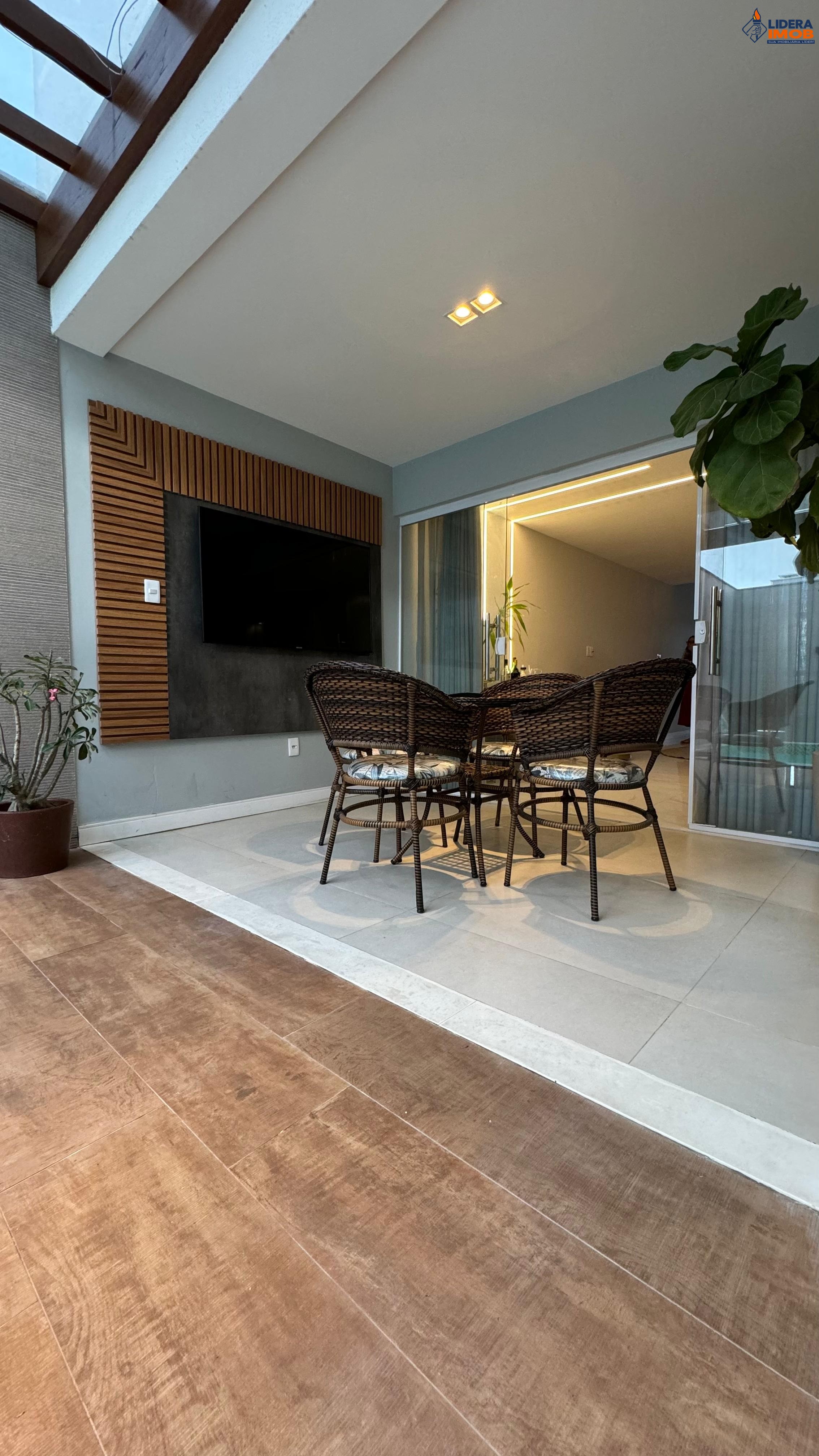Casa, 3 quartos, 250 m² - Foto 5