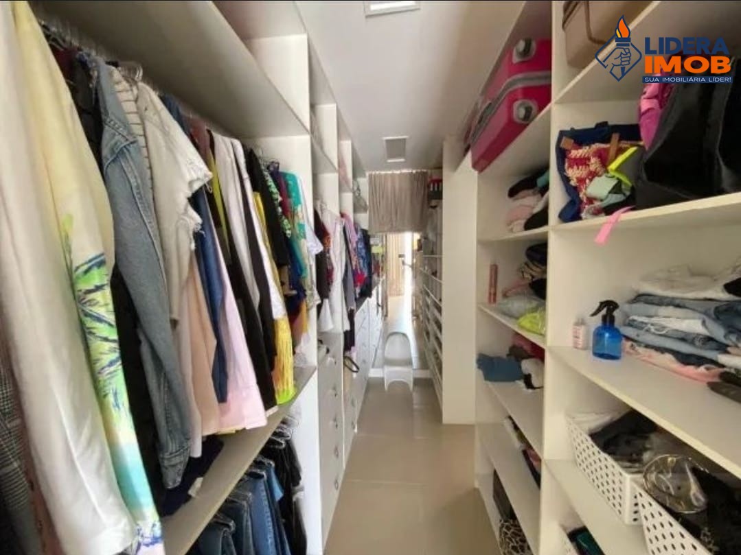 Casa, 4 quartos, 270 m² - Foto 20