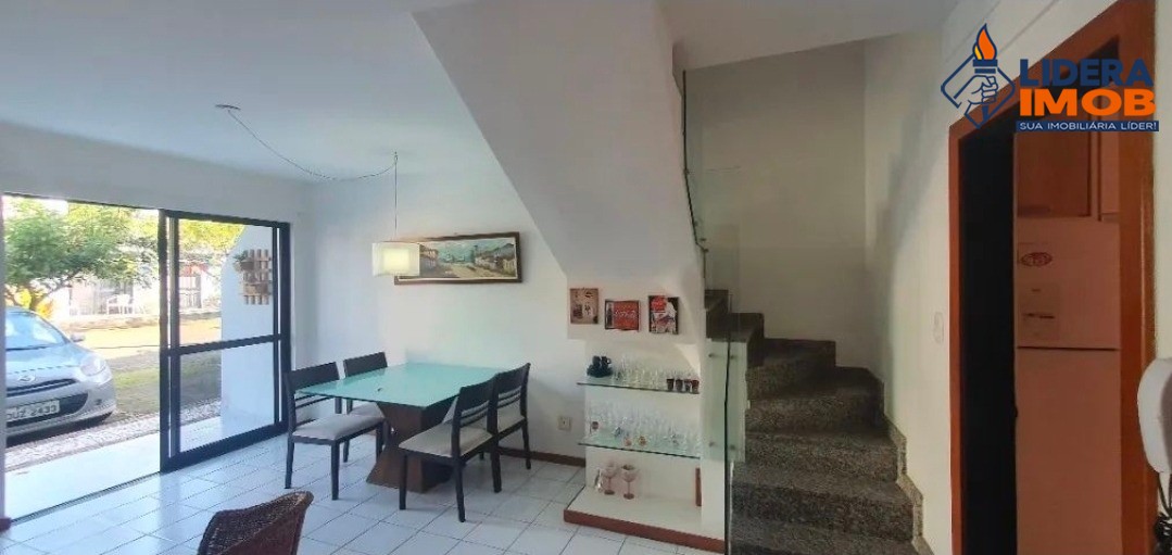 Casa, 4 quartos, 120 m² - Foto 1