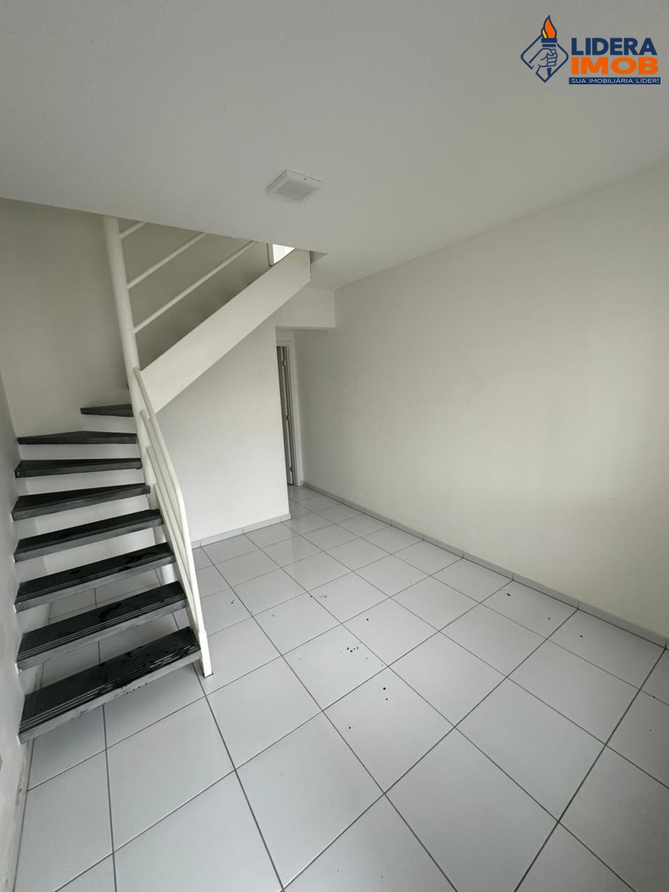 Casa, 2 quartos, 100 m² - Foto 1