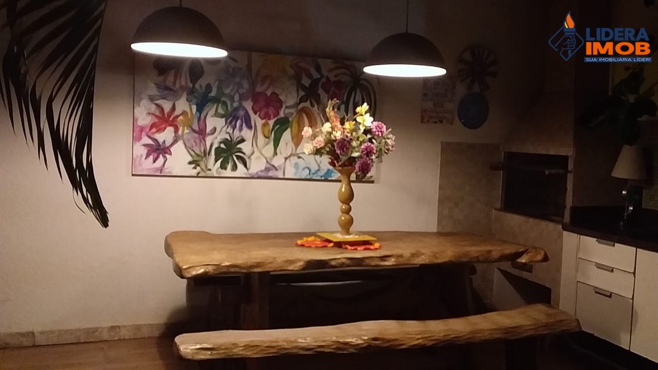 Casa, 3 quartos, 300 m² - Foto 4