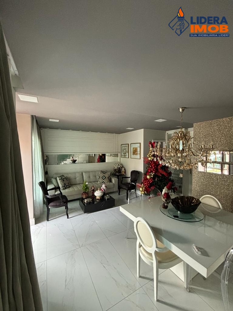 Casa, 3 quartos, 210 m² - Foto 1