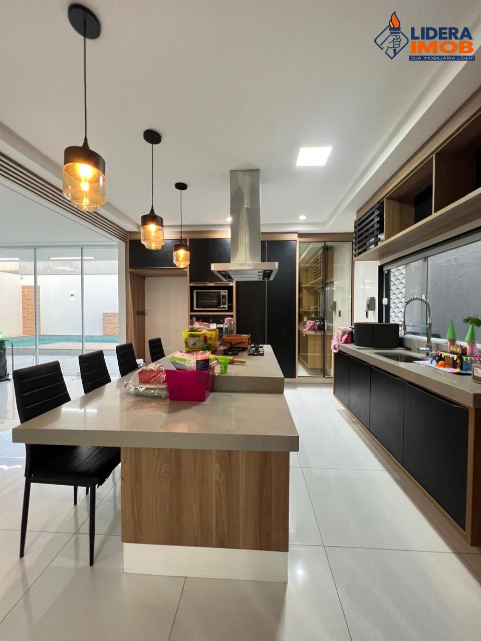 Casa, 3 quartos, 80 m² - Foto 1