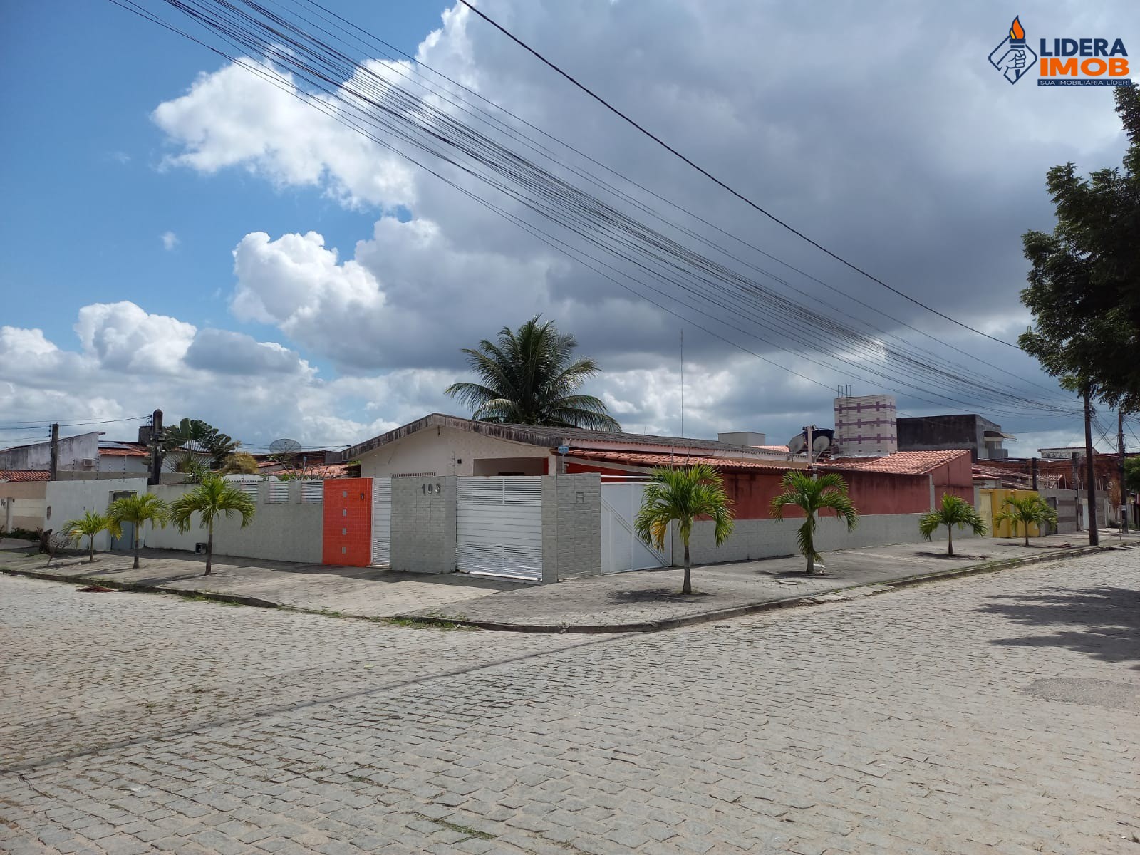 Casa, 2 quartos, 486 m² - Foto 1