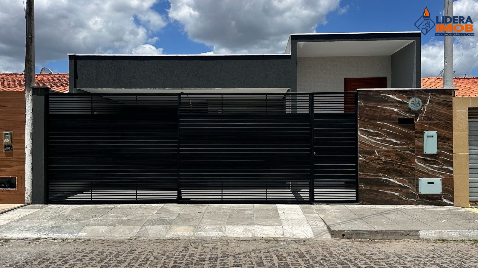 Casa, 3 quartos, 180 m² - Foto 2