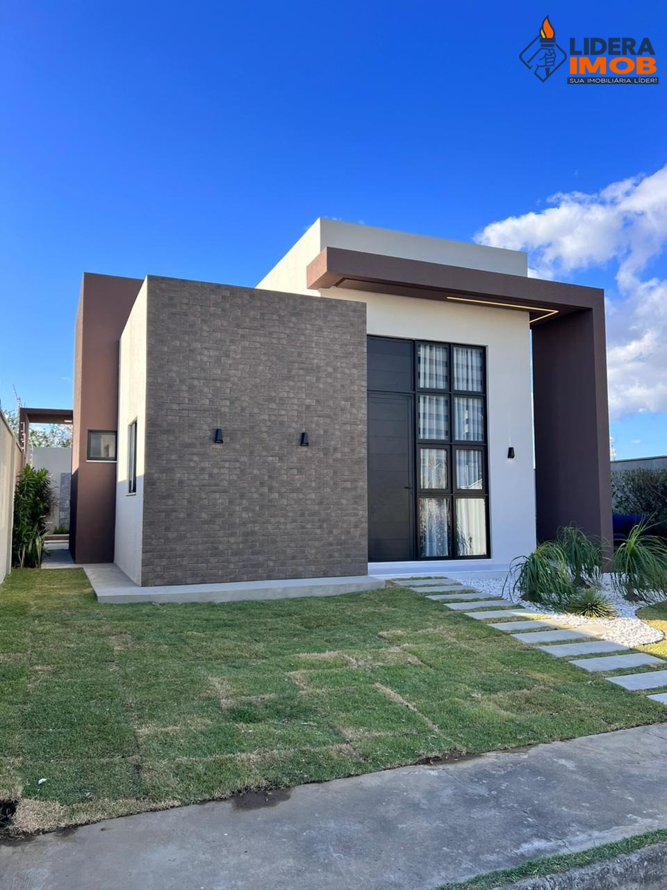 Casa, 3 quartos, 88 m² - Foto 1