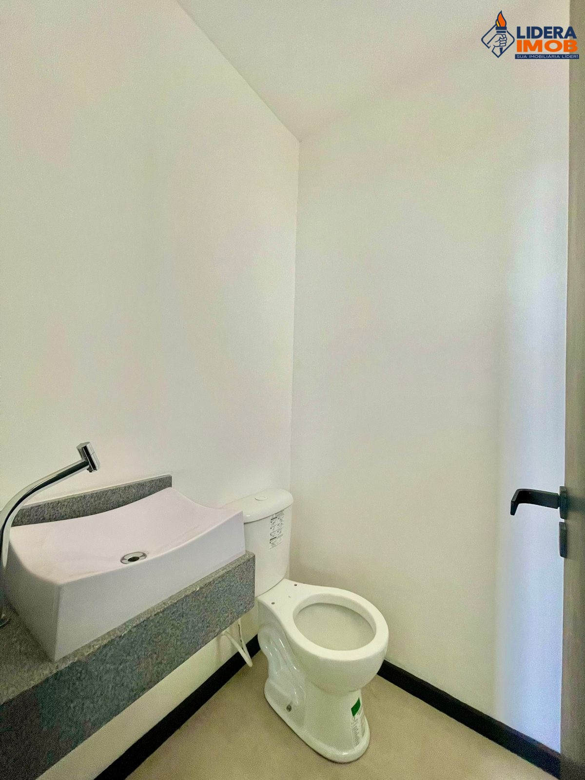 Casa, 3 quartos, 180 m² - Foto 2