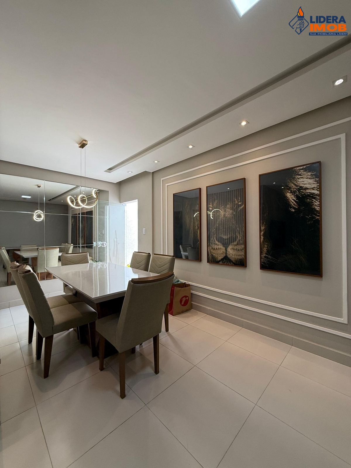 Casa, 3 quartos, 250 m² - Foto 17