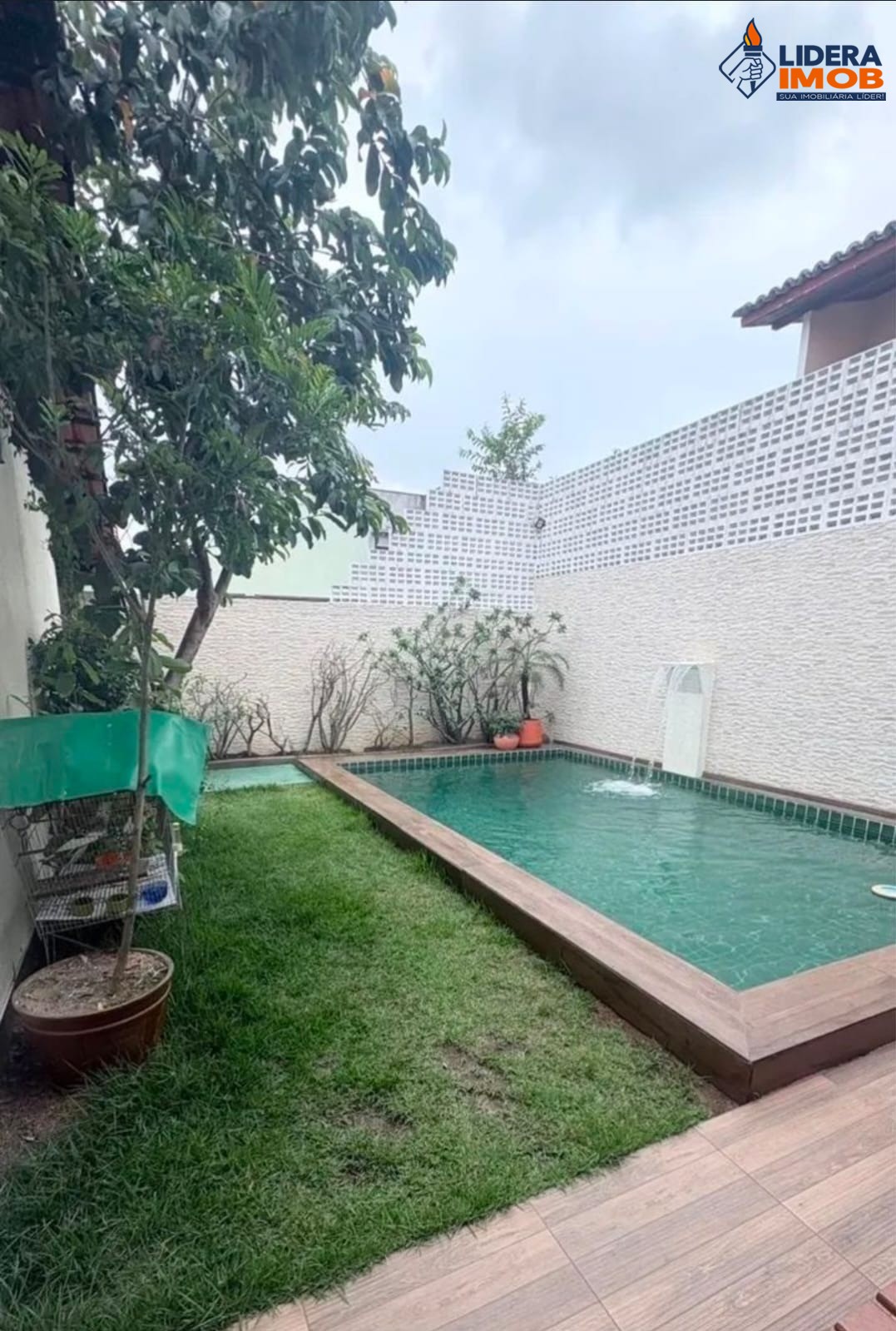 Casa, 3 quartos, 200 m² - Foto 1