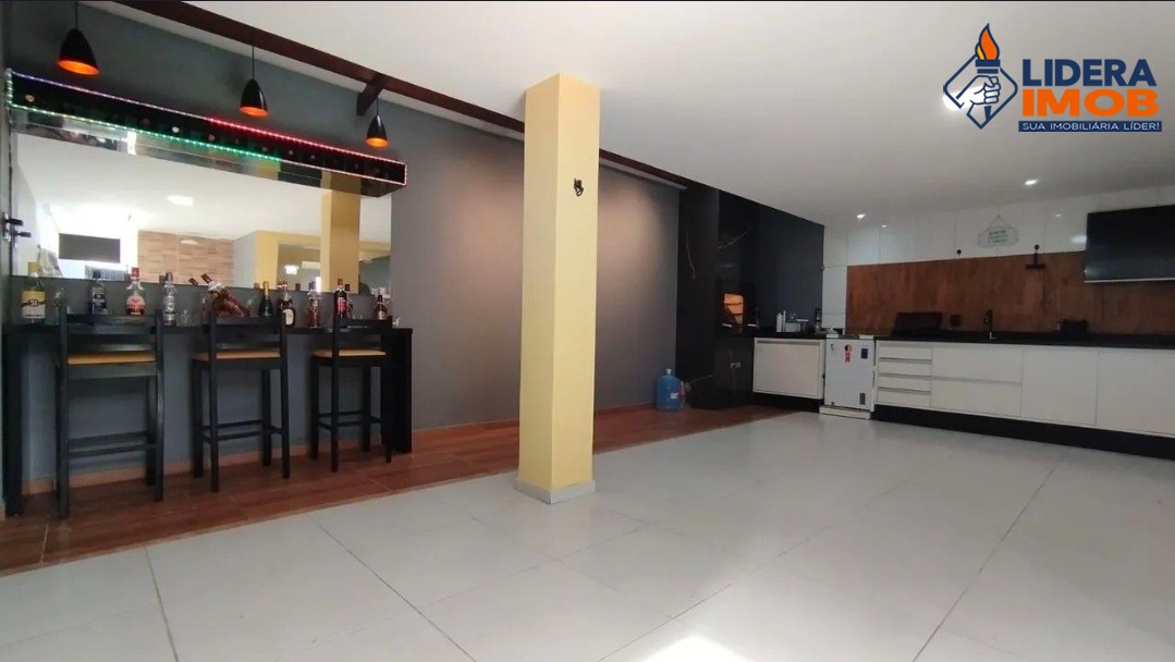 Casa, 3 quartos, 200 m² - Foto 8