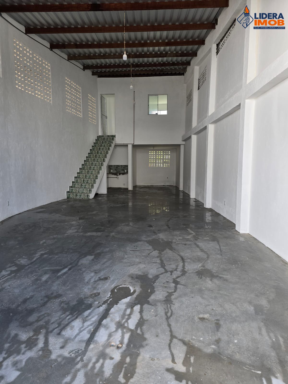 Depósito-Galpão, 100 m² - Foto 2