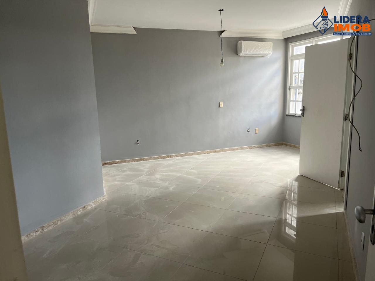 Prédio Inteiro, 100 m² - Foto 2