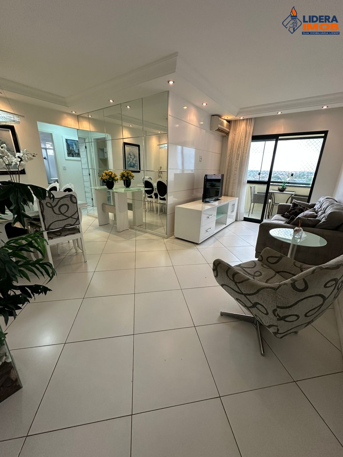 Apartamento, 2 quartos, 80 m² - Foto 1