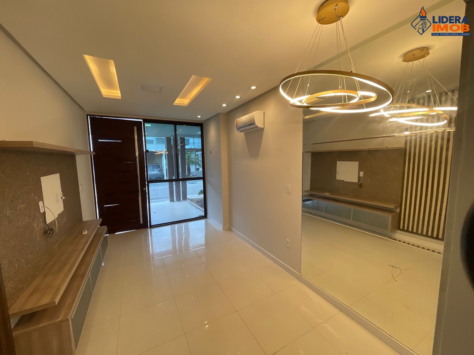 Casa, 3 quartos, 265 m² - Foto 4