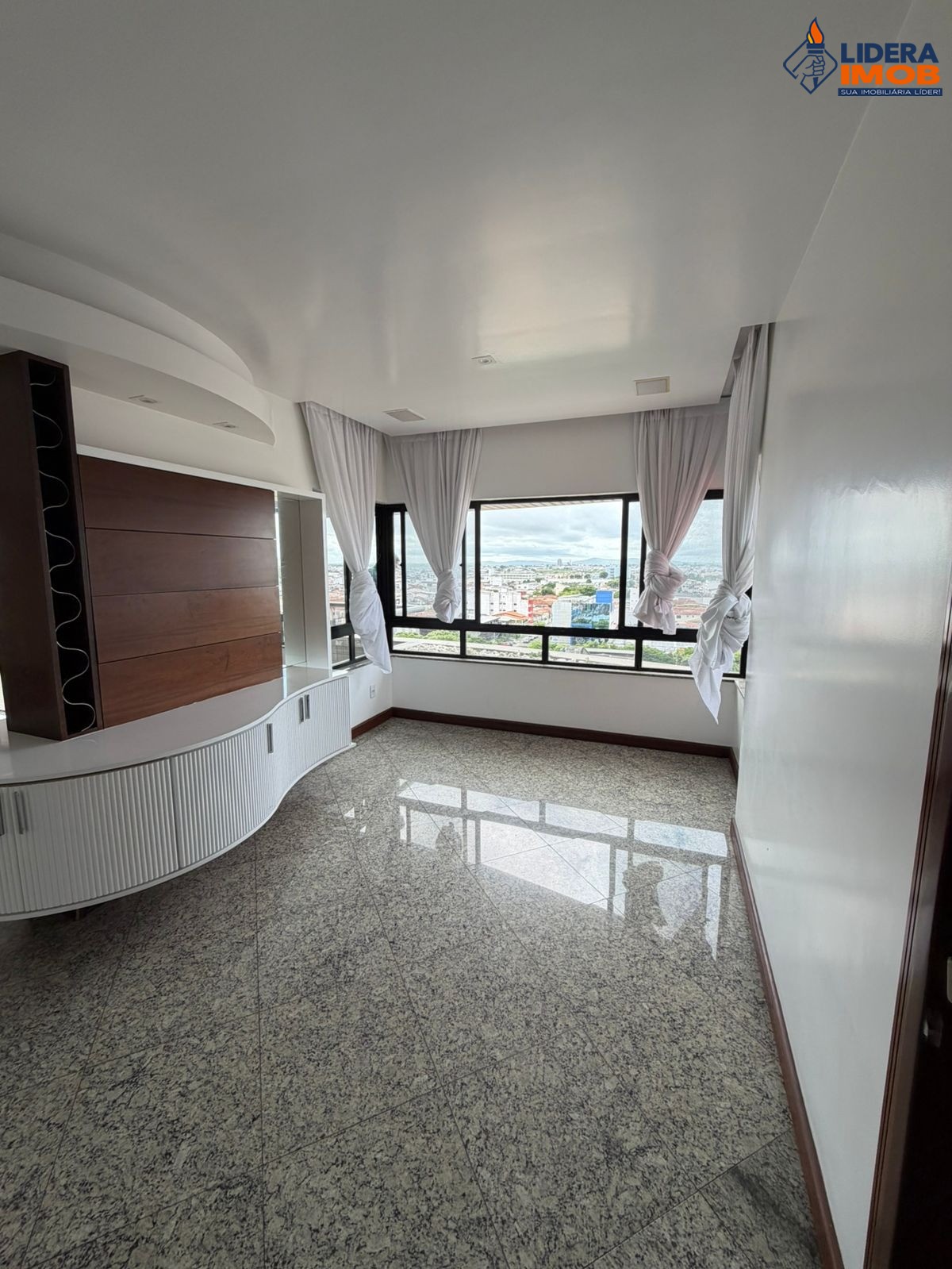 Apartamento, 3 quartos, 270 m² - Foto 6