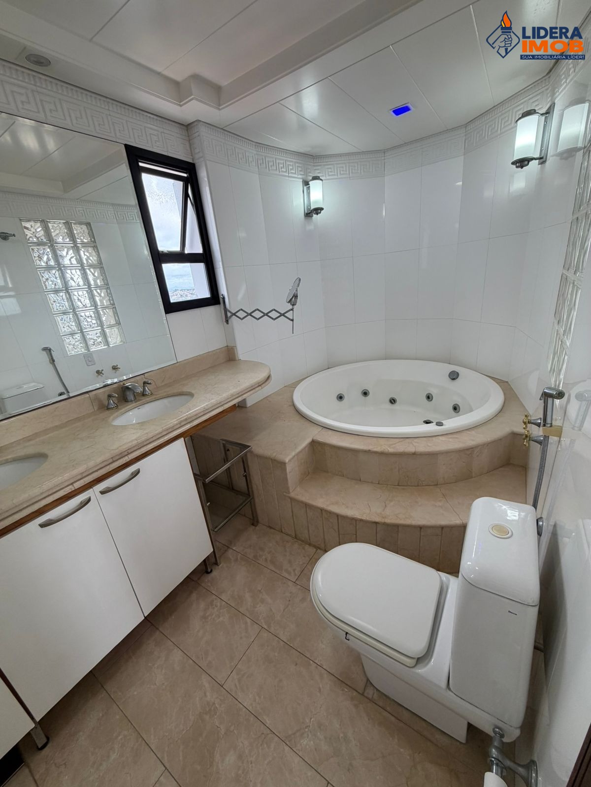 Apartamento, 3 quartos, 270 m² - Foto 27