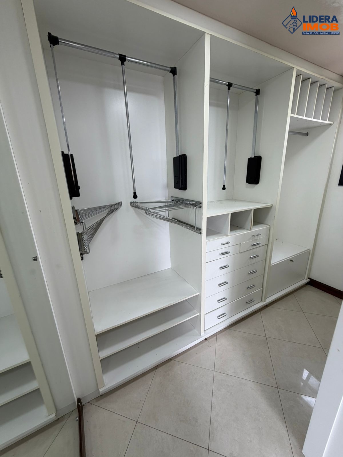 Apartamento, 3 quartos, 270 m² - Foto 30