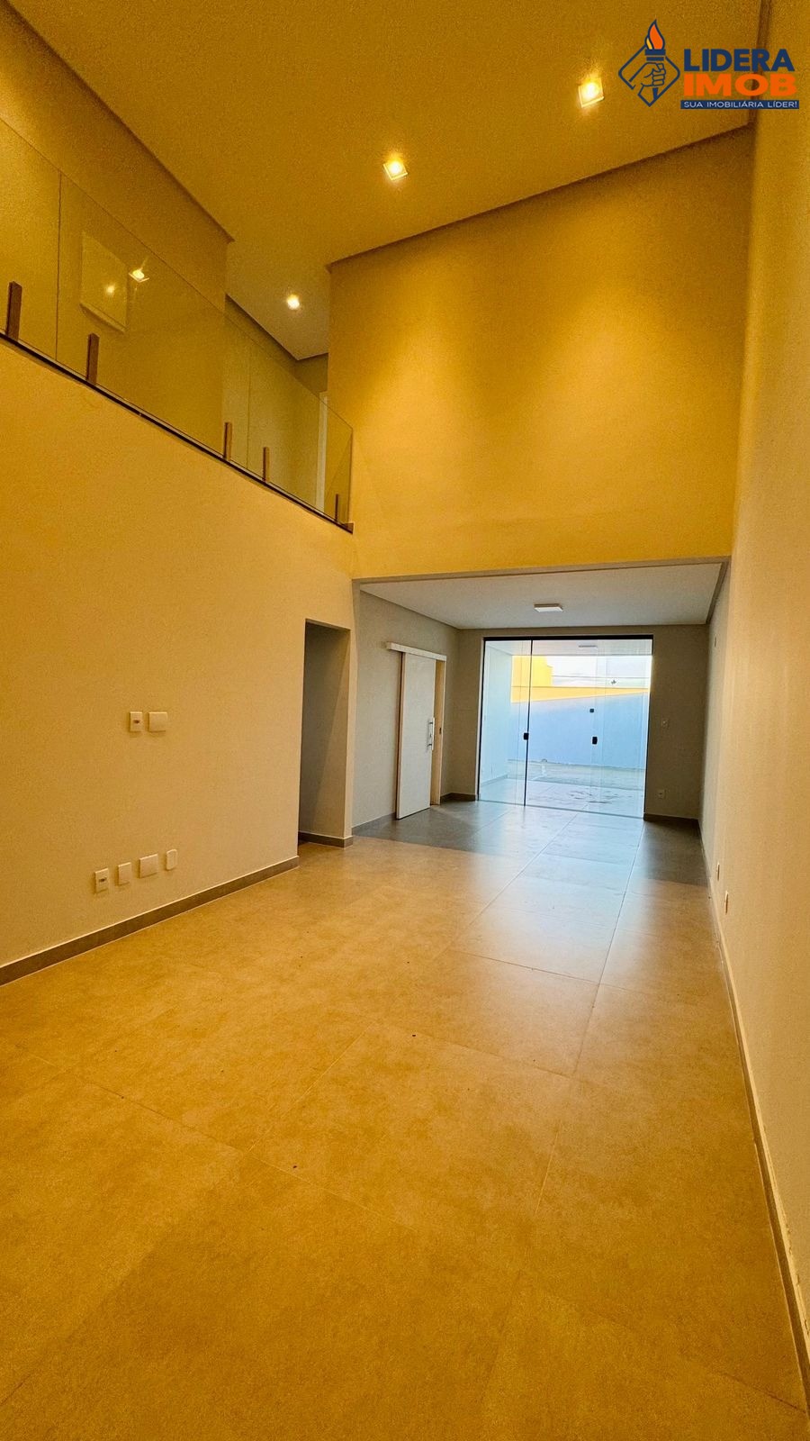 Casa, 4 quartos, 200 m² - Foto 2