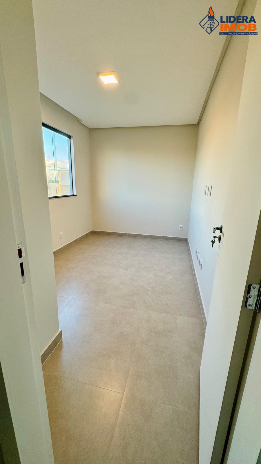 Casa, 4 quartos, 200 m² - Foto 25