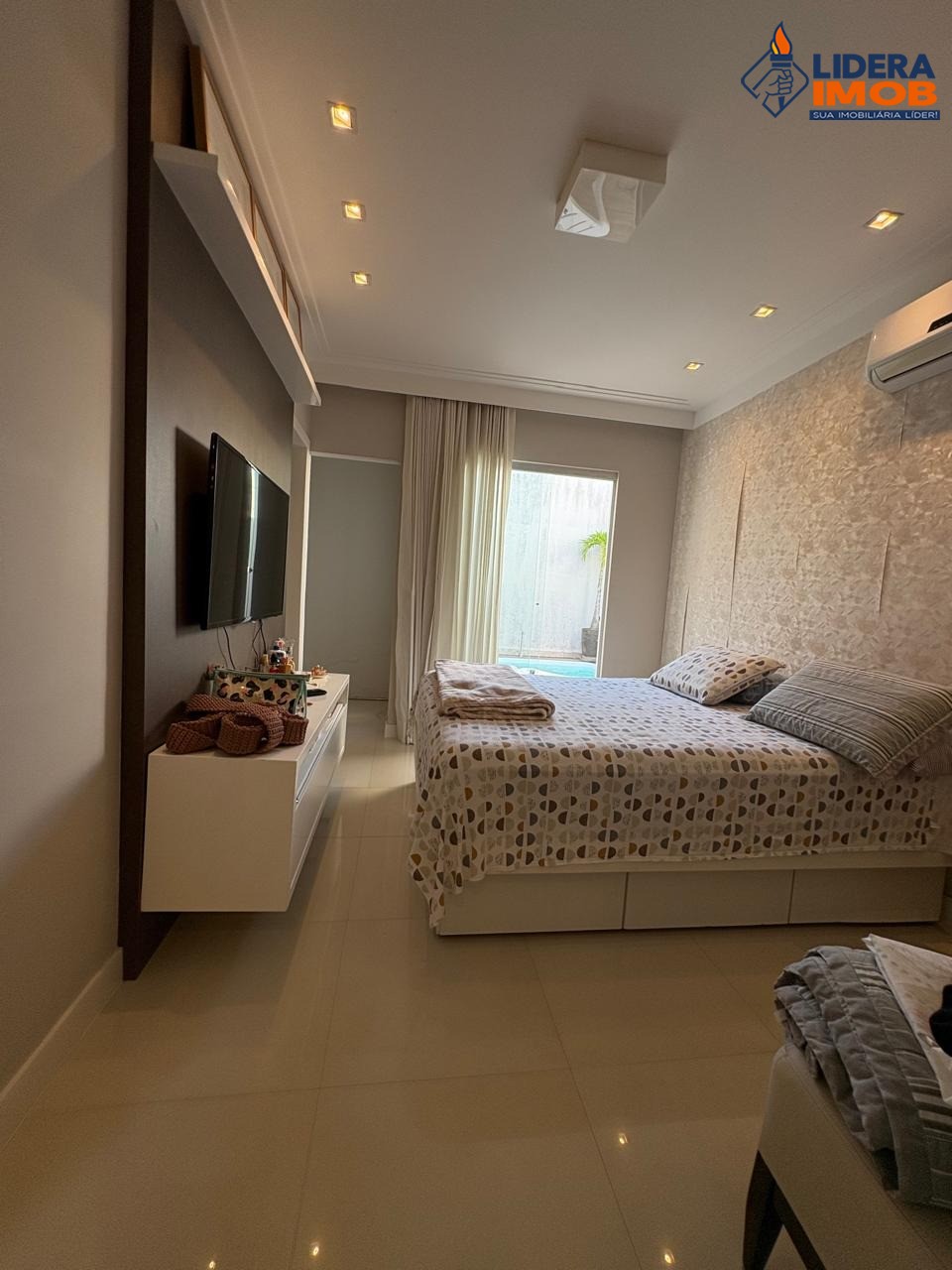 Casa, 3 quartos, 205 m² - Foto 14