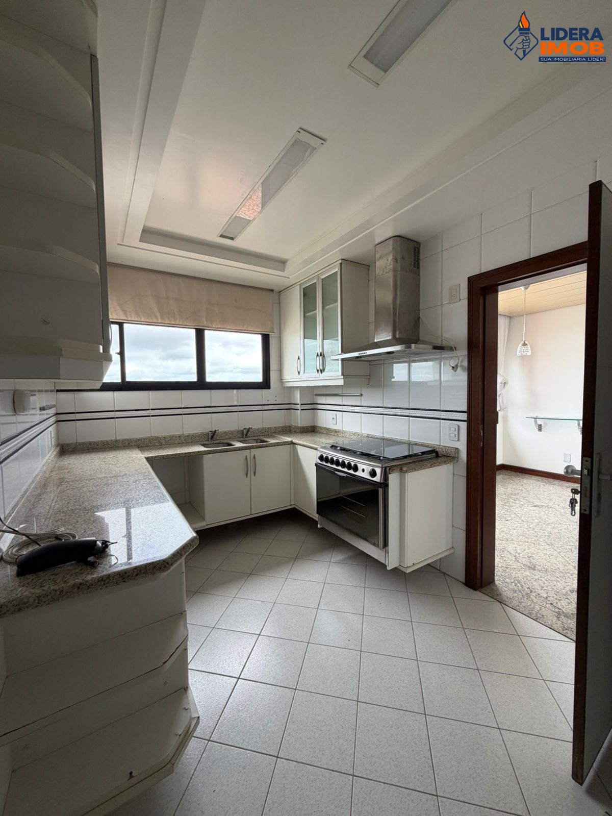 Apartamento, 3 quartos, 270 m² - Foto 9