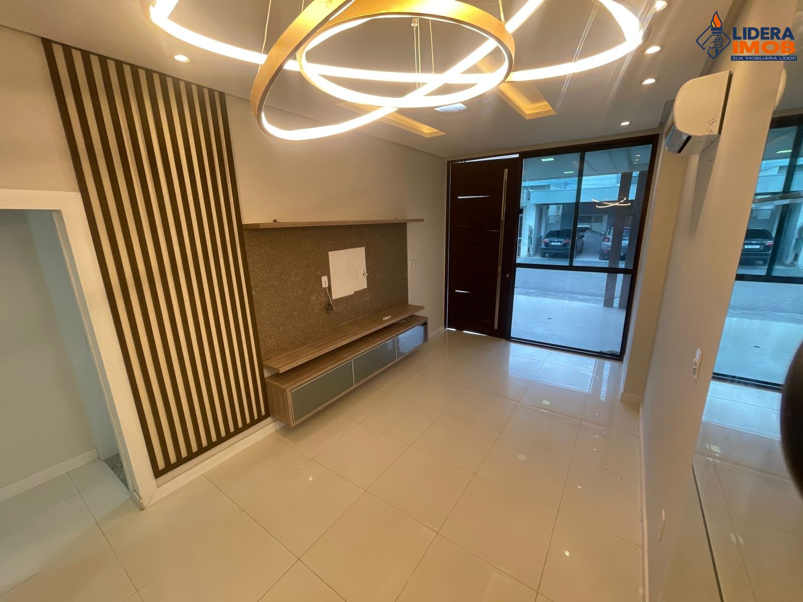 Casa, 3 quartos, 265 m² - Foto 3
