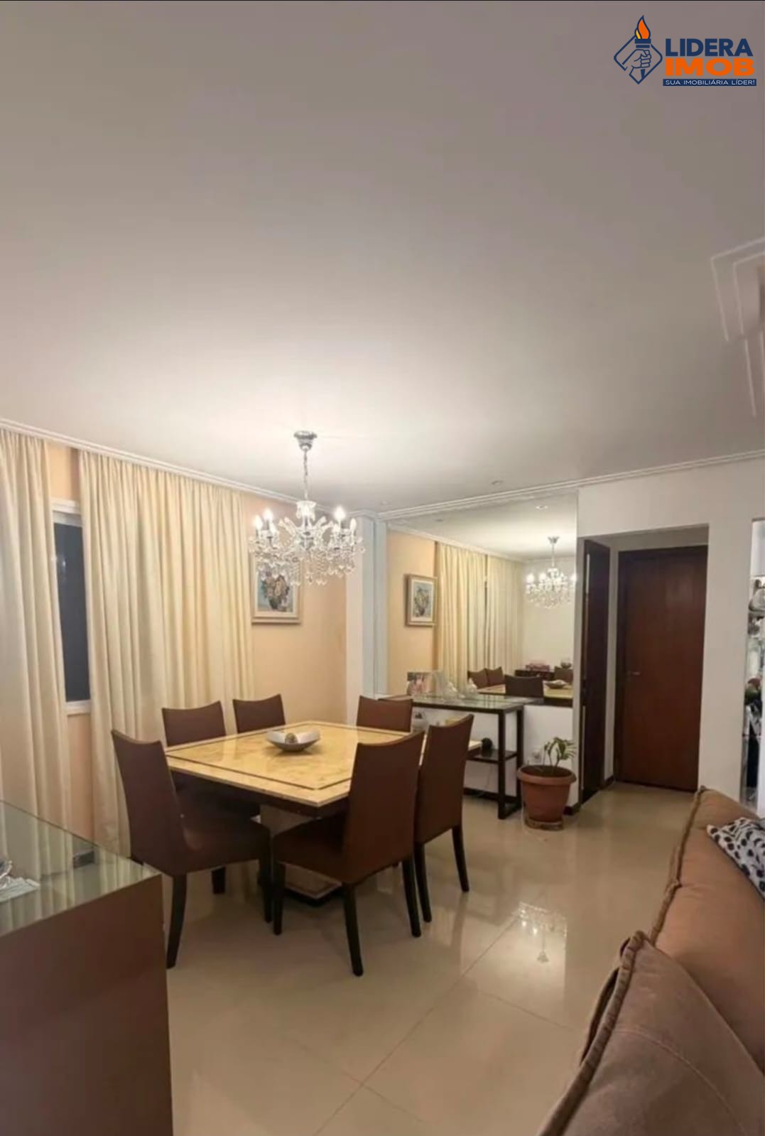 Casa, 4 quartos, 240 m² - Foto 4