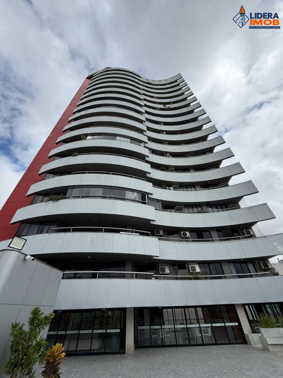 Apartamento, 3 quartos, 270 m² - Foto 3