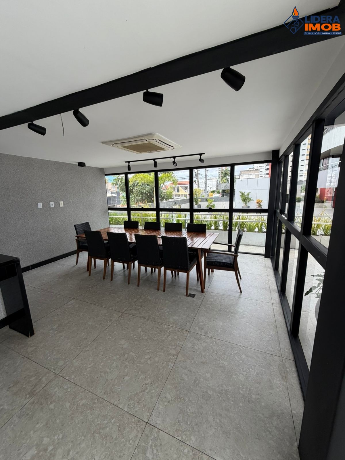 Apartamento, 3 quartos, 270 m² - Foto 4