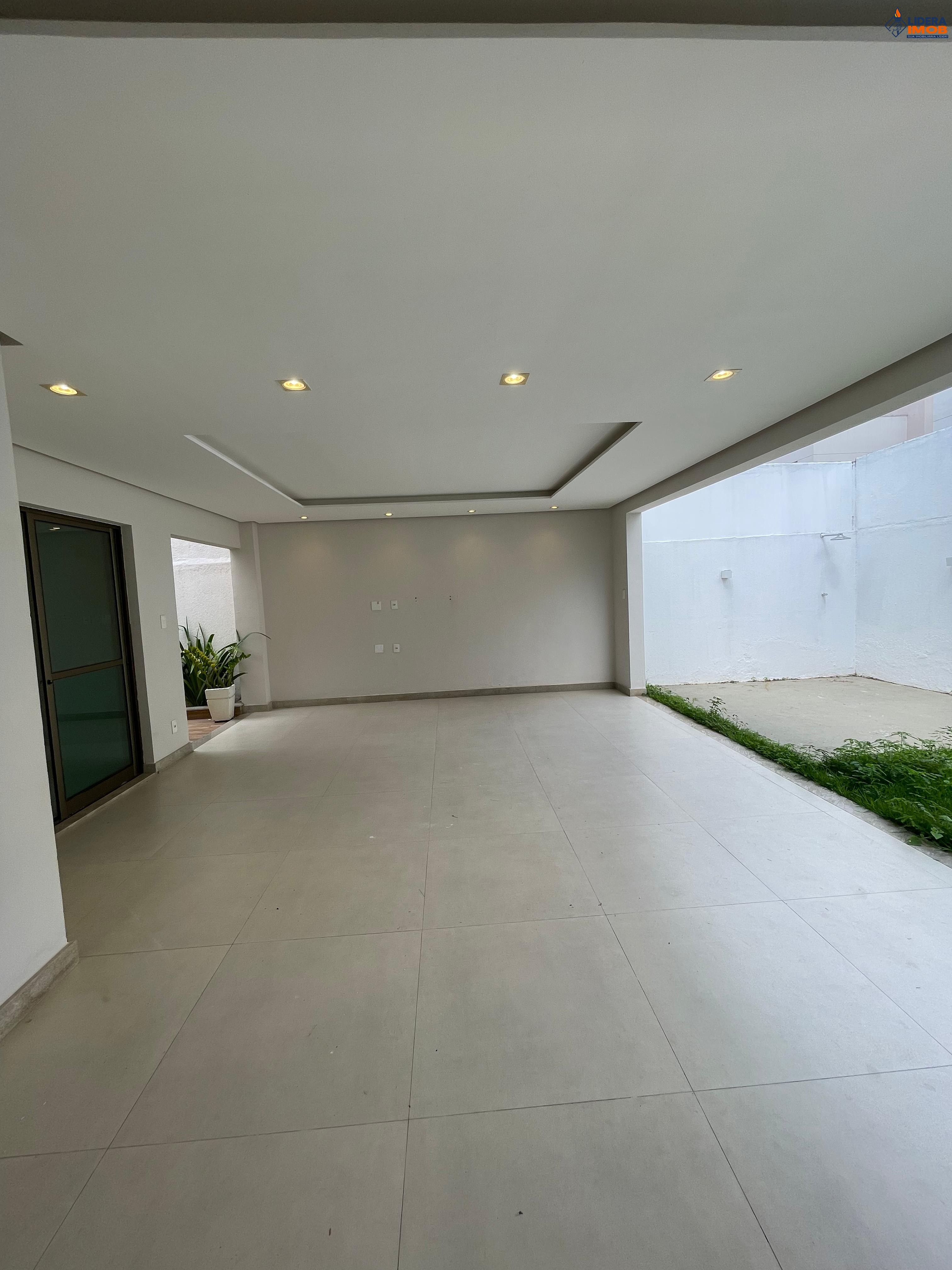 Casa, 4 quartos, 110 m² - Foto 2
