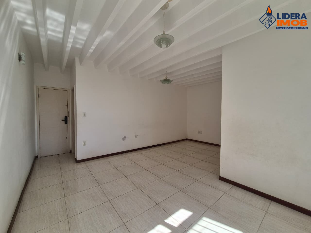 Apartamento, 3 quartos, 100 m² - Foto 1