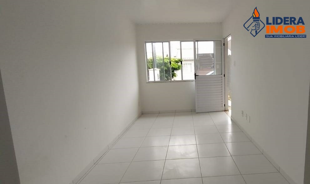 Casa, 2 quartos, 57 m² - Foto 1