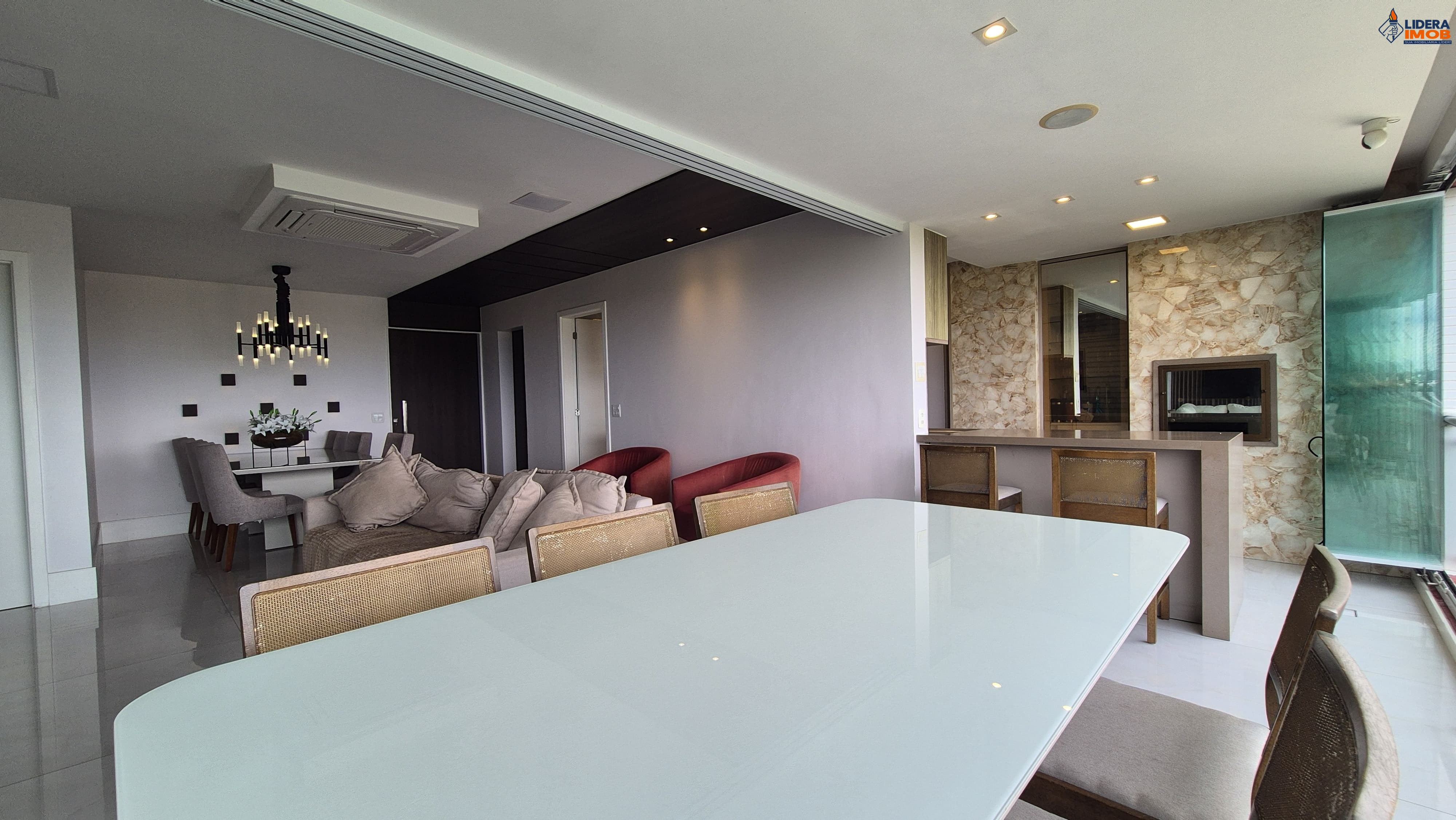 Apartamento, 3 quartos, 134 m² - Foto 2