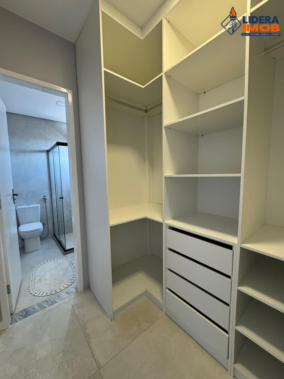 Casa, 3 quartos, 200 m² - Foto 11