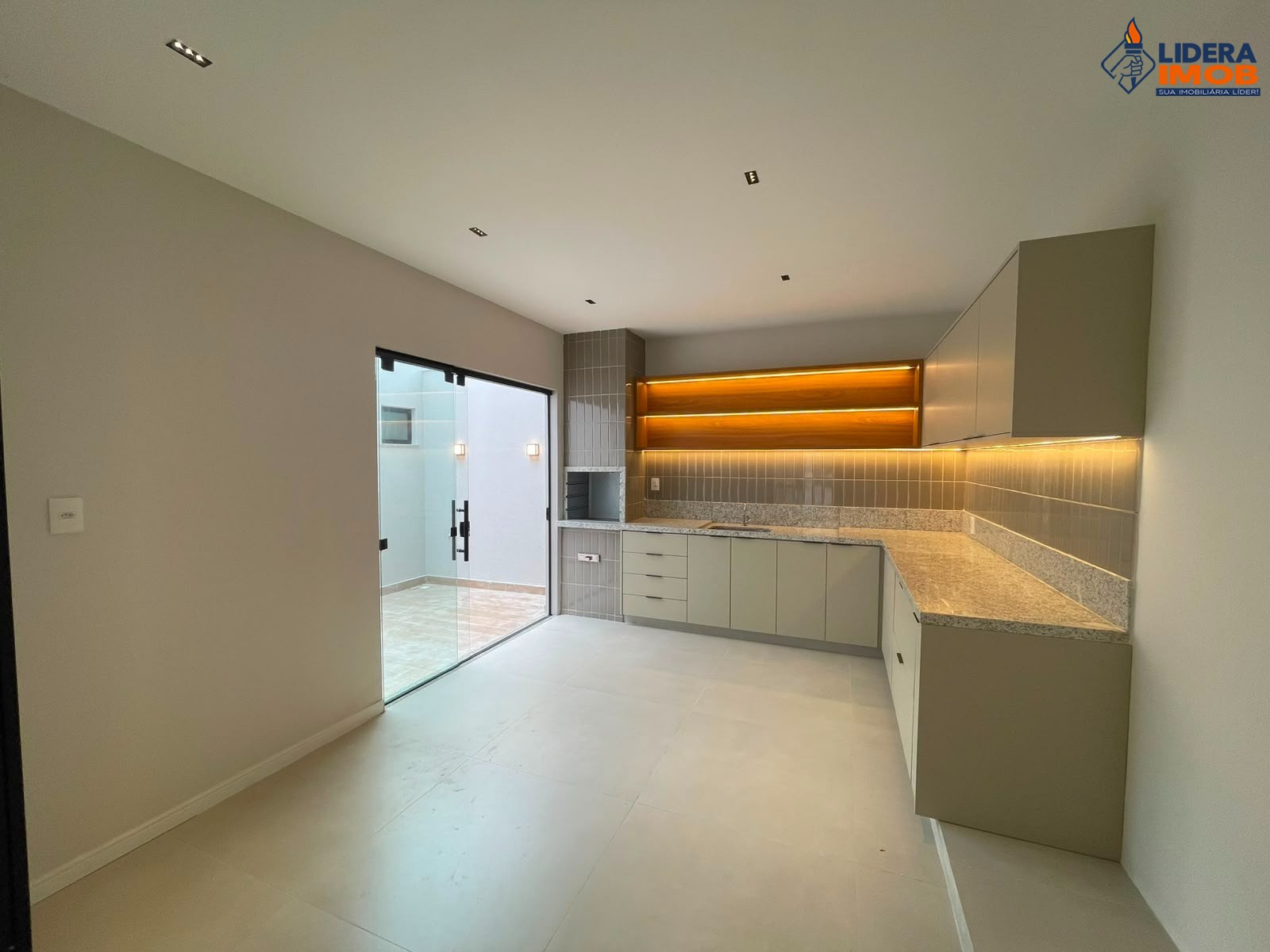 Casa, 3 quartos, 171 m² - Foto 9