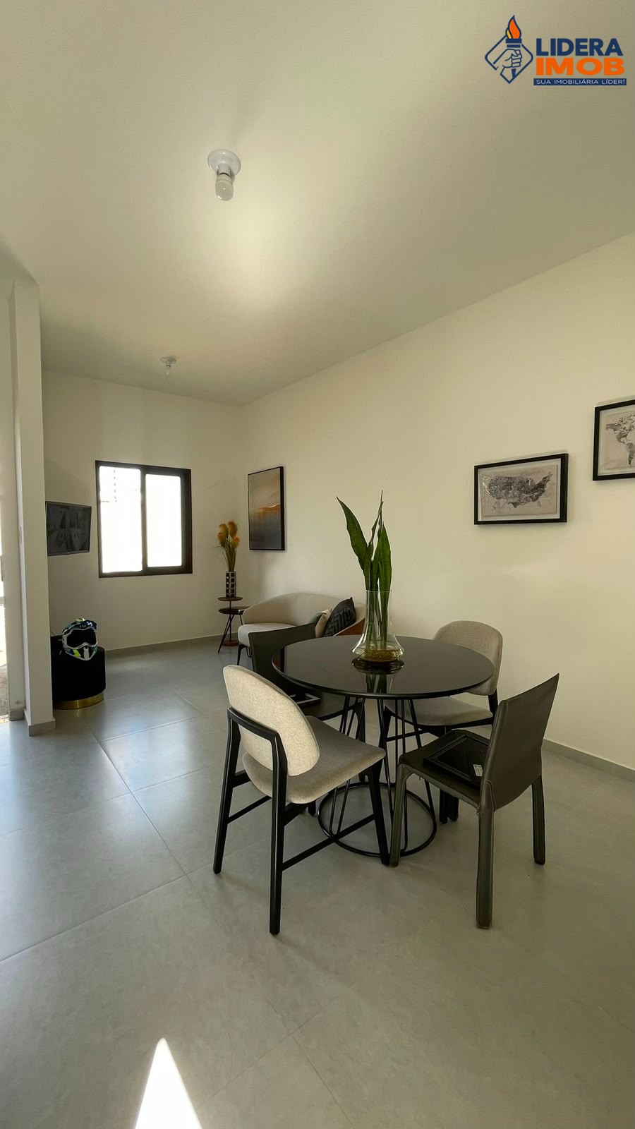 Casa, 3 quartos, 250 m² - Foto 1