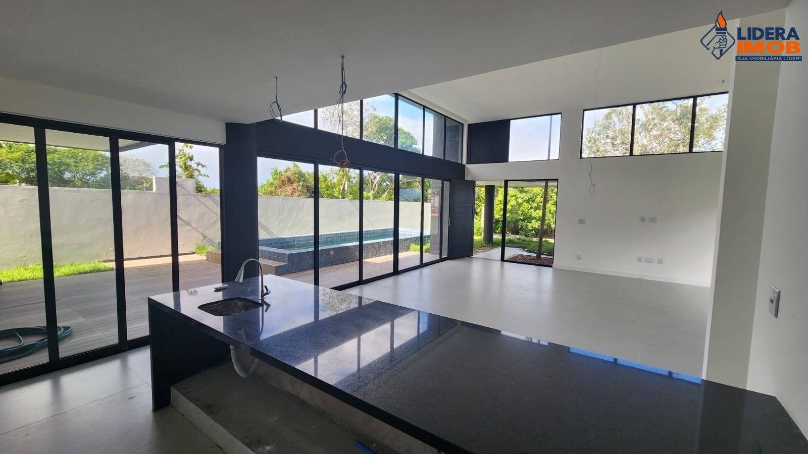 Casa, 4 quartos, 600 m² - Foto 1