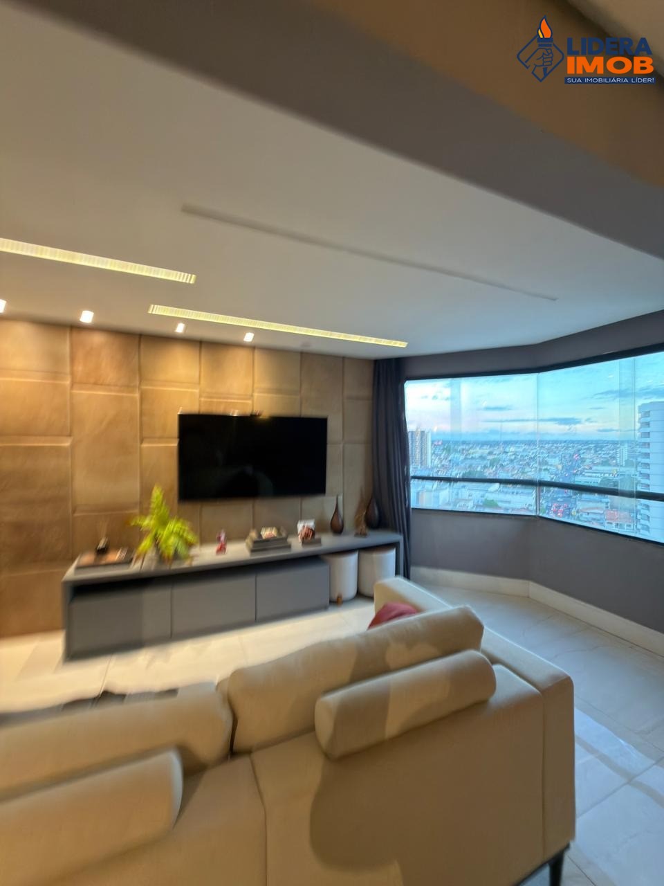 Apartamento, 2 quartos, 140 m² - Foto 4