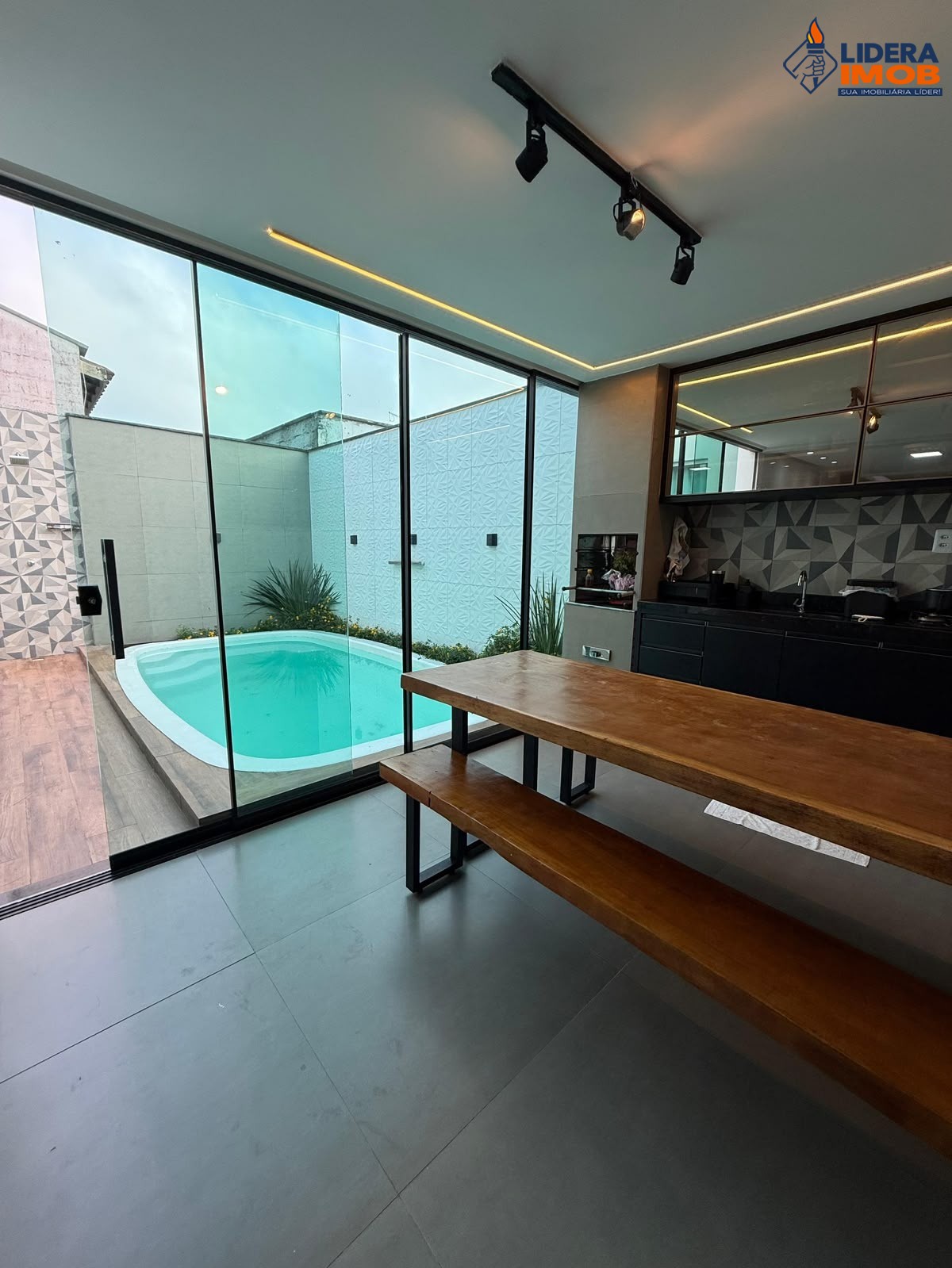 Casa, 2 quartos, 147 m² - Foto 9