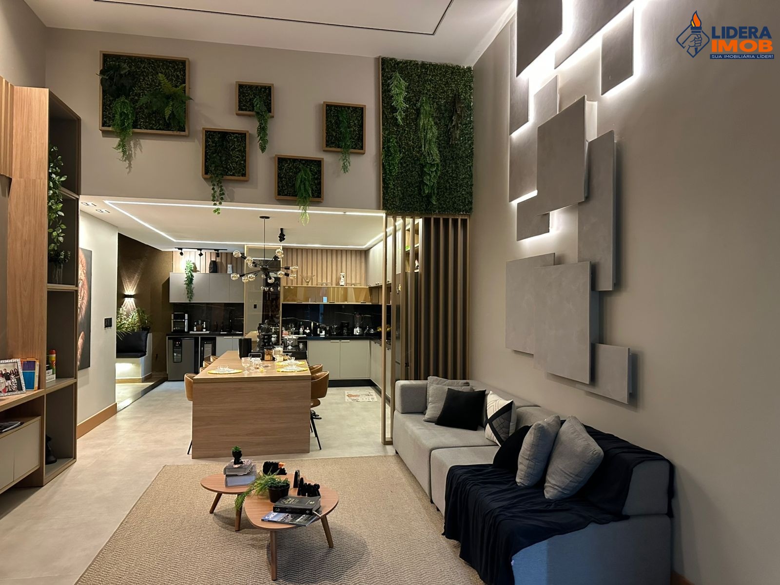 Casa, 2 quartos, 200 m² - Foto 1