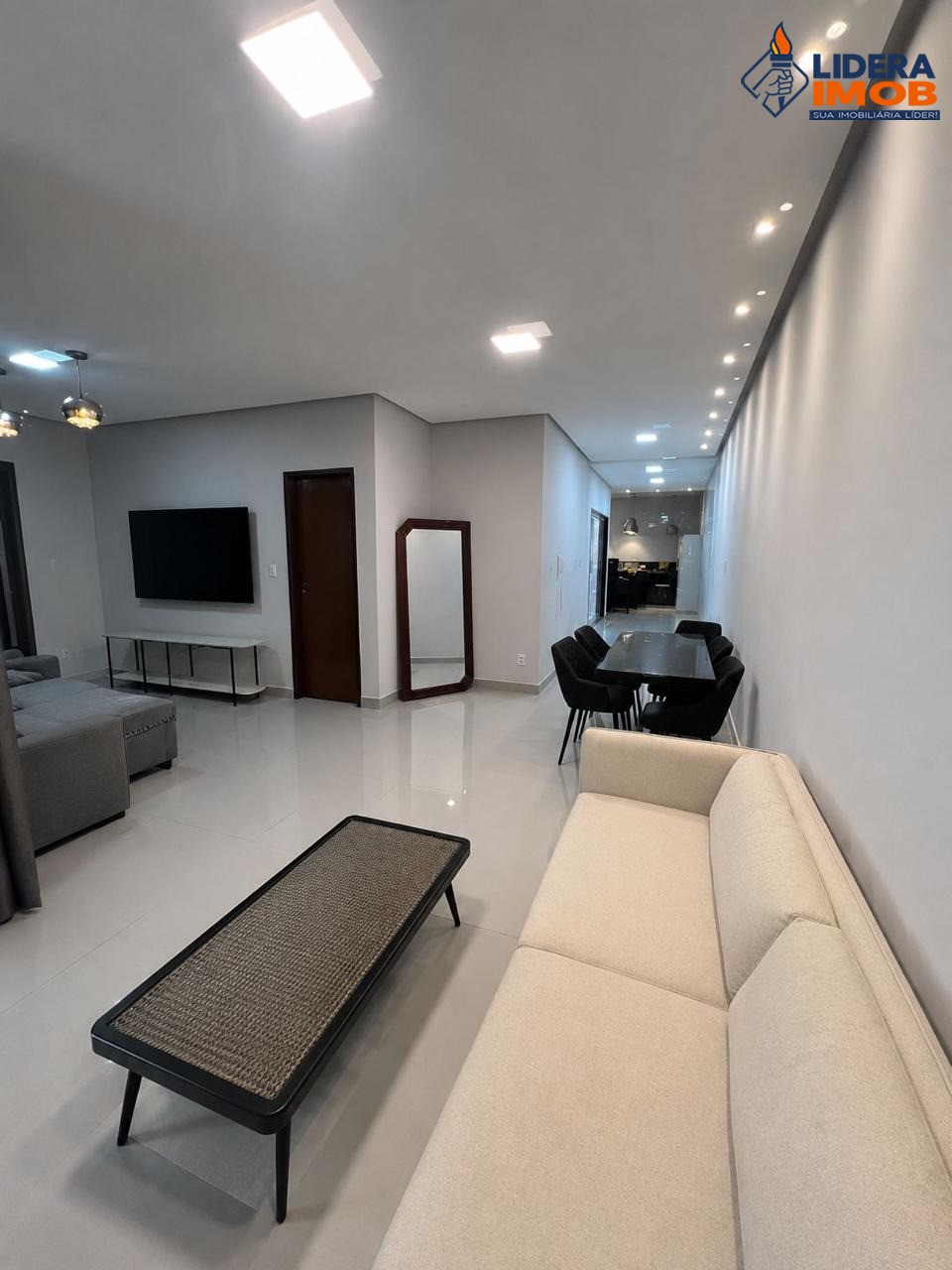 Casa, 3 quartos, 170 m² - Foto 1