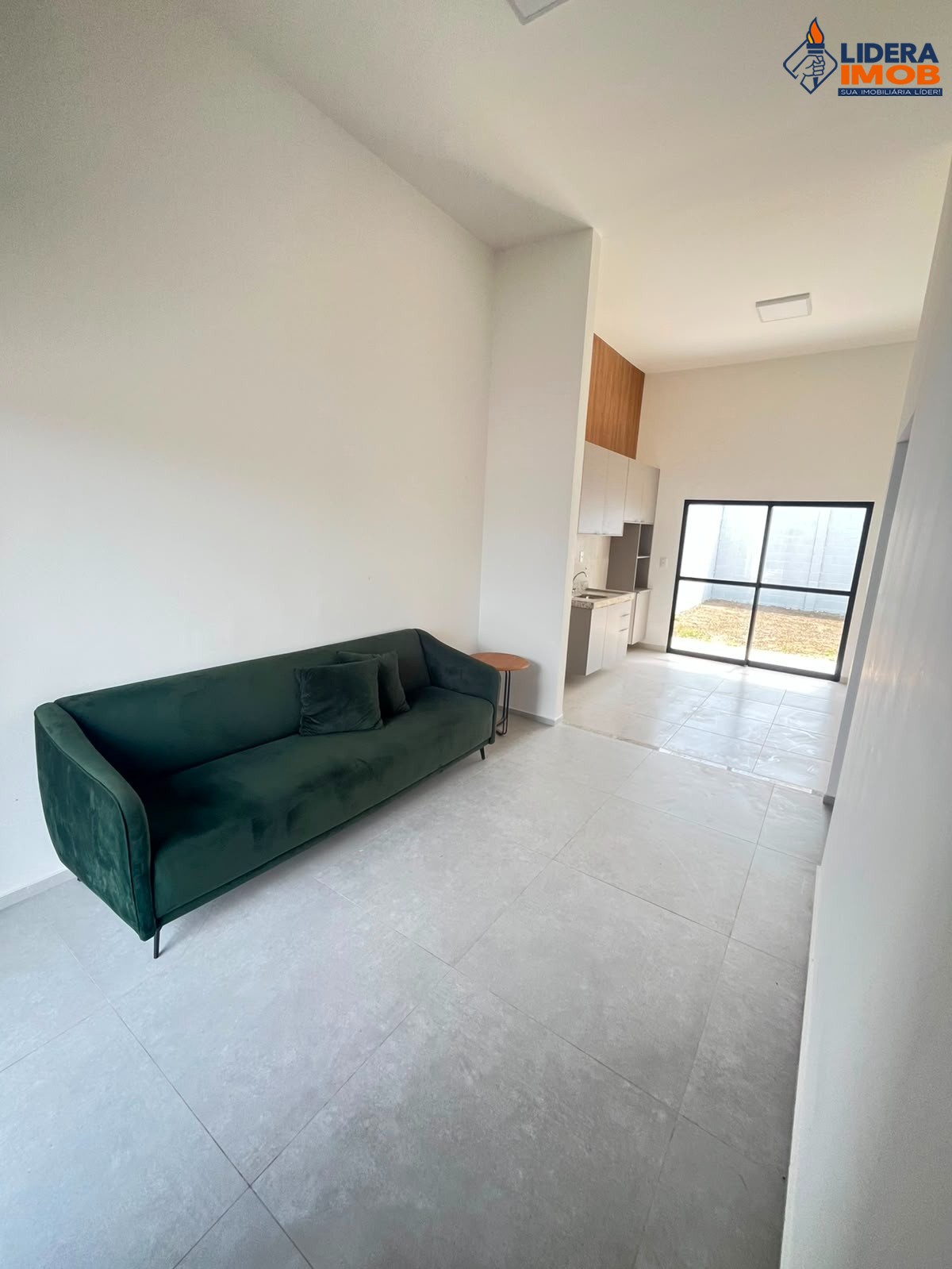 Casa, 3 quartos, 200 m² - Foto 1